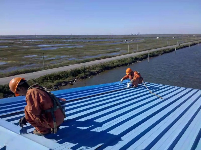 商丘钢结构屋面漏水原因